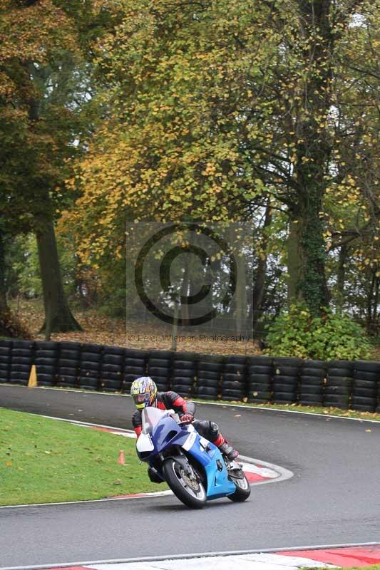 Motorcycle action photographs;Trackday digital images;cadwell;cadwell park photographs;event digital images;eventdigitalimages;motor racing louth lincolnshire;no limits trackdays;peter wileman photography;trackday;trackday photos