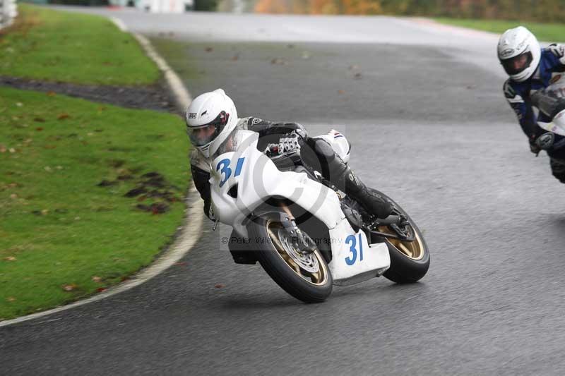 Motorcycle action photographs;Trackday digital images;cadwell;cadwell park photographs;event digital images;eventdigitalimages;motor racing louth lincolnshire;no limits trackdays;peter wileman photography;trackday;trackday photos