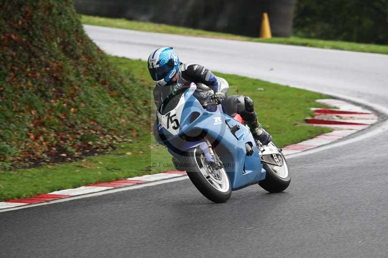 Motorcycle action photographs;Trackday digital images;cadwell;cadwell park photographs;event digital images;eventdigitalimages;motor racing louth lincolnshire;no limits trackdays;peter wileman photography;trackday;trackday photos