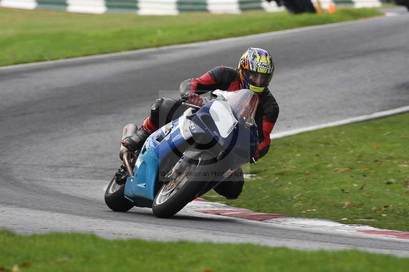 Motorcycle action photographs;Trackday digital images;cadwell;cadwell park photographs;event digital images;eventdigitalimages;motor racing louth lincolnshire;no limits trackdays;peter wileman photography;trackday;trackday photos
