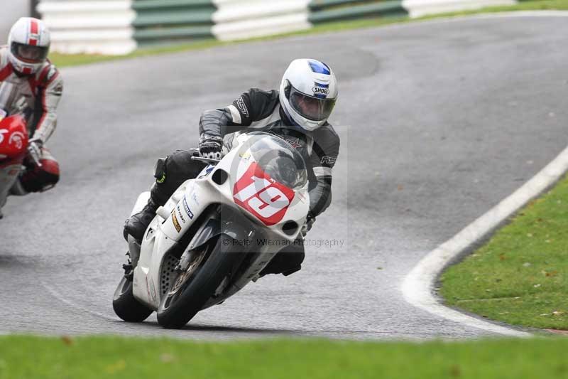 Motorcycle action photographs;Trackday digital images;cadwell;cadwell park photographs;event digital images;eventdigitalimages;motor racing louth lincolnshire;no limits trackdays;peter wileman photography;trackday;trackday photos