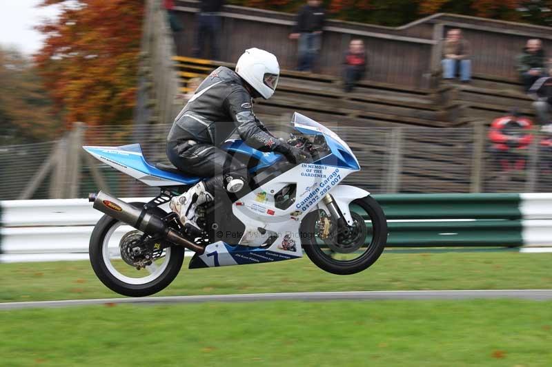 Motorcycle action photographs;Trackday digital images;cadwell;cadwell park photographs;event digital images;eventdigitalimages;motor racing louth lincolnshire;no limits trackdays;peter wileman photography;trackday;trackday photos