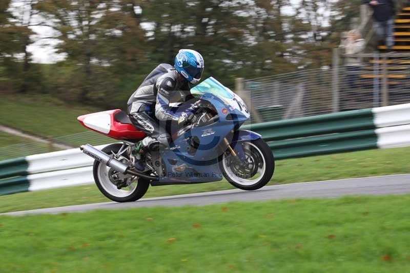 Motorcycle action photographs;Trackday digital images;cadwell;cadwell park photographs;event digital images;eventdigitalimages;motor racing louth lincolnshire;no limits trackdays;peter wileman photography;trackday;trackday photos