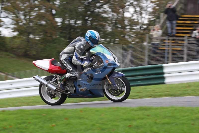 Motorcycle action photographs;Trackday digital images;cadwell;cadwell park photographs;event digital images;eventdigitalimages;motor racing louth lincolnshire;no limits trackdays;peter wileman photography;trackday;trackday photos