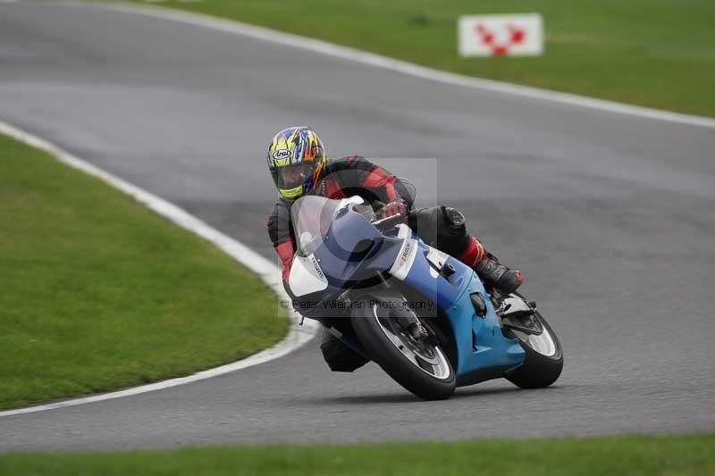 Motorcycle action photographs;Trackday digital images;cadwell;cadwell park photographs;event digital images;eventdigitalimages;motor racing louth lincolnshire;no limits trackdays;peter wileman photography;trackday;trackday photos