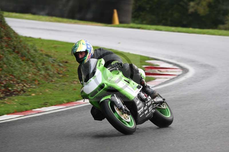 Motorcycle action photographs;Trackday digital images;cadwell;cadwell park photographs;event digital images;eventdigitalimages;motor racing louth lincolnshire;no limits trackdays;peter wileman photography;trackday;trackday photos