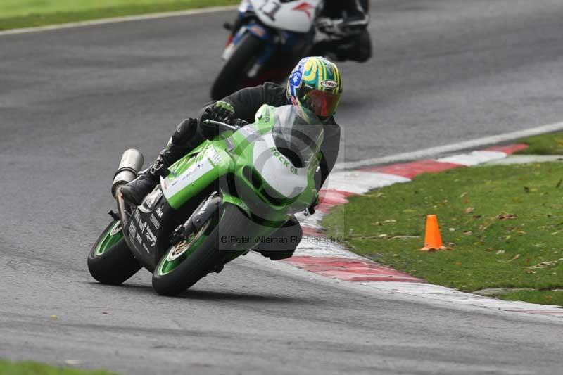 Motorcycle action photographs;Trackday digital images;cadwell;cadwell park photographs;event digital images;eventdigitalimages;motor racing louth lincolnshire;no limits trackdays;peter wileman photography;trackday;trackday photos