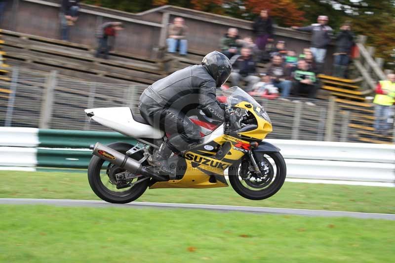 Motorcycle action photographs;Trackday digital images;cadwell;cadwell park photographs;event digital images;eventdigitalimages;motor racing louth lincolnshire;no limits trackdays;peter wileman photography;trackday;trackday photos