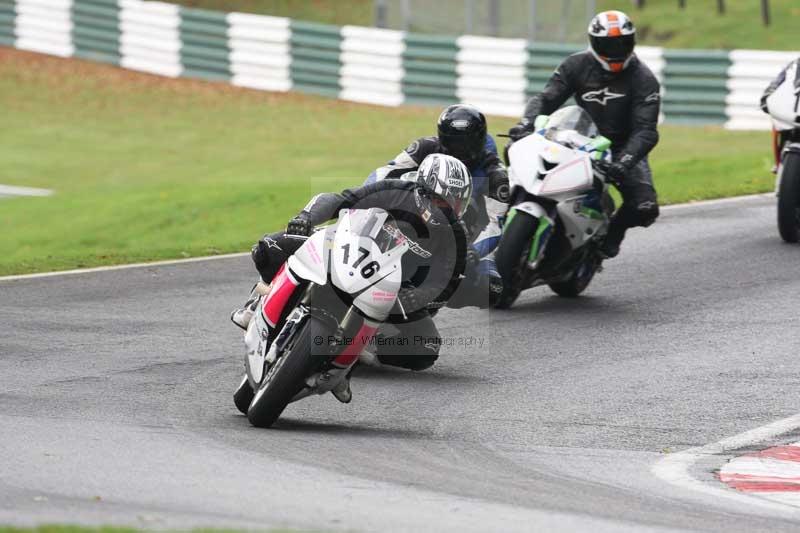 Motorcycle action photographs;Trackday digital images;cadwell;cadwell park photographs;event digital images;eventdigitalimages;motor racing louth lincolnshire;no limits trackdays;peter wileman photography;trackday;trackday photos