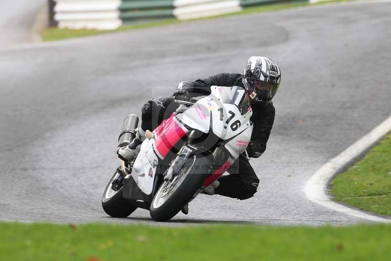 Motorcycle action photographs;Trackday digital images;cadwell;cadwell park photographs;event digital images;eventdigitalimages;motor racing louth lincolnshire;no limits trackdays;peter wileman photography;trackday;trackday photos