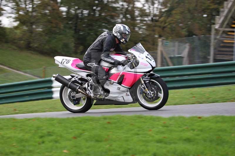 Motorcycle action photographs;Trackday digital images;cadwell;cadwell park photographs;event digital images;eventdigitalimages;motor racing louth lincolnshire;no limits trackdays;peter wileman photography;trackday;trackday photos