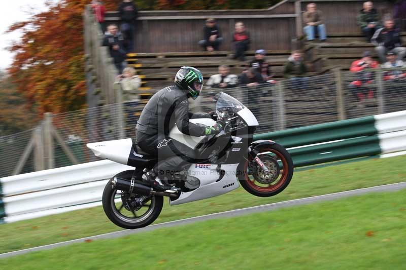 Motorcycle action photographs;Trackday digital images;cadwell;cadwell park photographs;event digital images;eventdigitalimages;motor racing louth lincolnshire;no limits trackdays;peter wileman photography;trackday;trackday photos