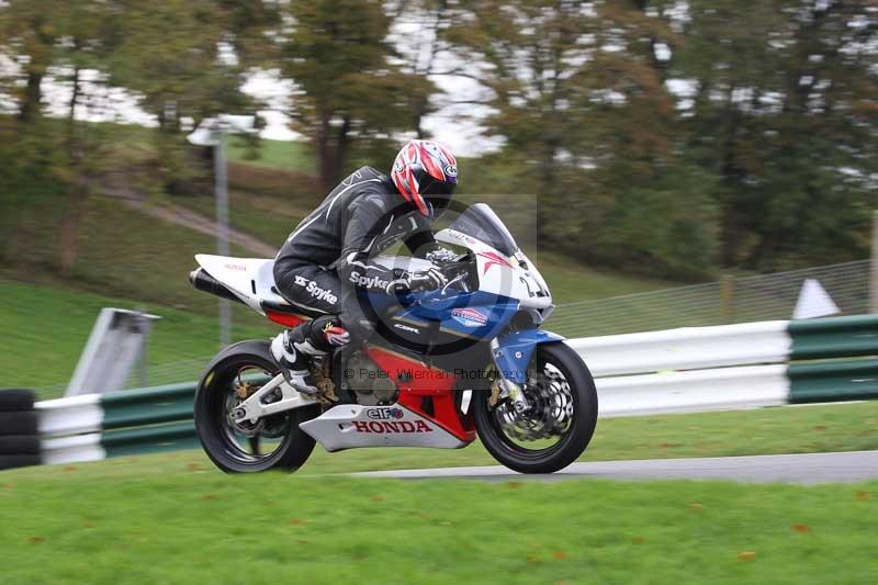 Motorcycle action photographs;Trackday digital images;cadwell;cadwell park photographs;event digital images;eventdigitalimages;motor racing louth lincolnshire;no limits trackdays;peter wileman photography;trackday;trackday photos