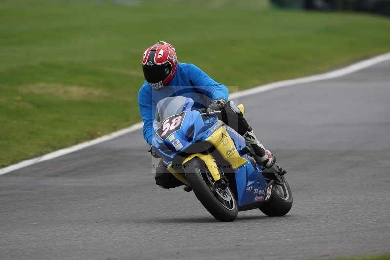 Motorcycle action photographs;Trackday digital images;cadwell;cadwell park photographs;event digital images;eventdigitalimages;motor racing louth lincolnshire;no limits trackdays;peter wileman photography;trackday;trackday photos