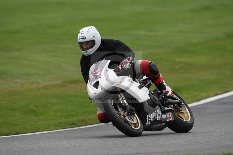Motorcycle action photographs;Trackday digital images;cadwell;cadwell park photographs;event digital images;eventdigitalimages;motor racing louth lincolnshire;no limits trackdays;peter wileman photography;trackday;trackday photos