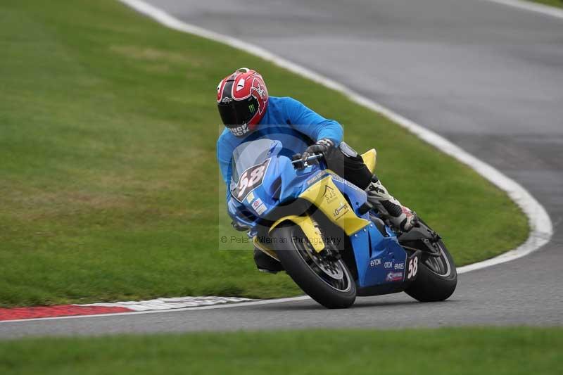 Motorcycle action photographs;Trackday digital images;cadwell;cadwell park photographs;event digital images;eventdigitalimages;motor racing louth lincolnshire;no limits trackdays;peter wileman photography;trackday;trackday photos