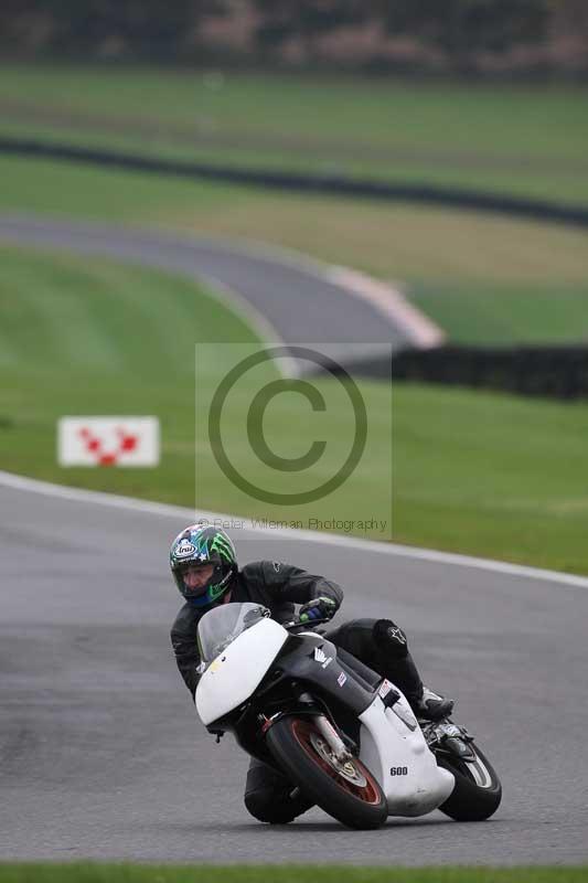 Motorcycle action photographs;Trackday digital images;cadwell;cadwell park photographs;event digital images;eventdigitalimages;motor racing louth lincolnshire;no limits trackdays;peter wileman photography;trackday;trackday photos
