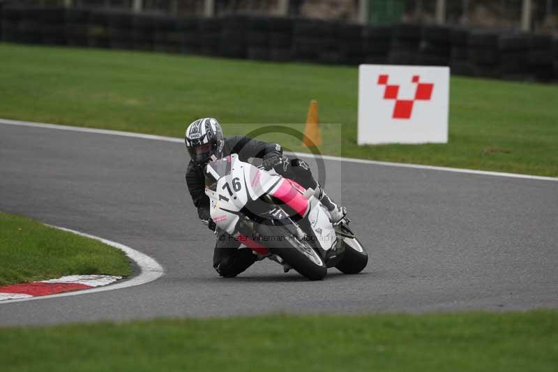 Motorcycle action photographs;Trackday digital images;cadwell;cadwell park photographs;event digital images;eventdigitalimages;motor racing louth lincolnshire;no limits trackdays;peter wileman photography;trackday;trackday photos