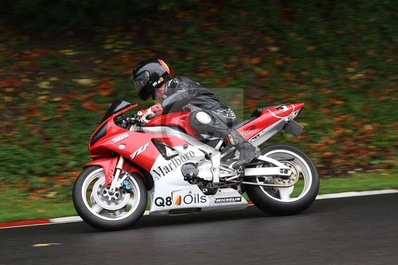 Motorcycle action photographs;Trackday digital images;cadwell;cadwell park photographs;event digital images;eventdigitalimages;motor racing louth lincolnshire;no limits trackdays;peter wileman photography;trackday;trackday photos