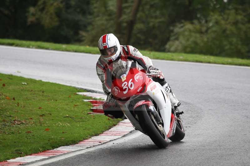 Motorcycle action photographs;Trackday digital images;cadwell;cadwell park photographs;event digital images;eventdigitalimages;motor racing louth lincolnshire;no limits trackdays;peter wileman photography;trackday;trackday photos