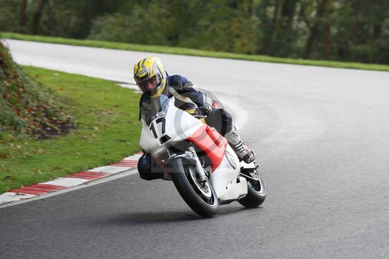 Motorcycle action photographs;Trackday digital images;cadwell;cadwell park photographs;event digital images;eventdigitalimages;motor racing louth lincolnshire;no limits trackdays;peter wileman photography;trackday;trackday photos