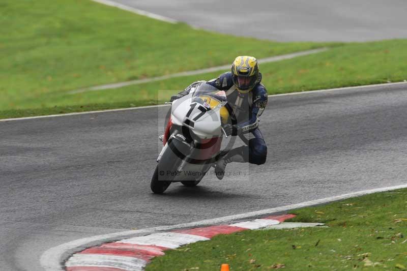 Motorcycle action photographs;Trackday digital images;cadwell;cadwell park photographs;event digital images;eventdigitalimages;motor racing louth lincolnshire;no limits trackdays;peter wileman photography;trackday;trackday photos