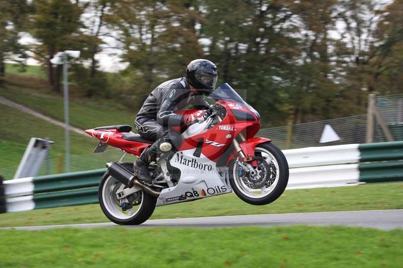 Motorcycle action photographs;Trackday digital images;cadwell;cadwell park photographs;event digital images;eventdigitalimages;motor racing louth lincolnshire;no limits trackdays;peter wileman photography;trackday;trackday photos