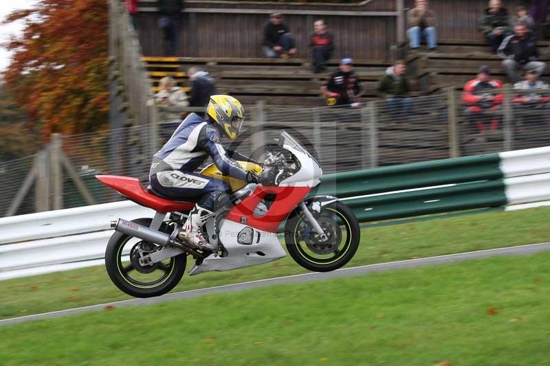 Motorcycle action photographs;Trackday digital images;cadwell;cadwell park photographs;event digital images;eventdigitalimages;motor racing louth lincolnshire;no limits trackdays;peter wileman photography;trackday;trackday photos