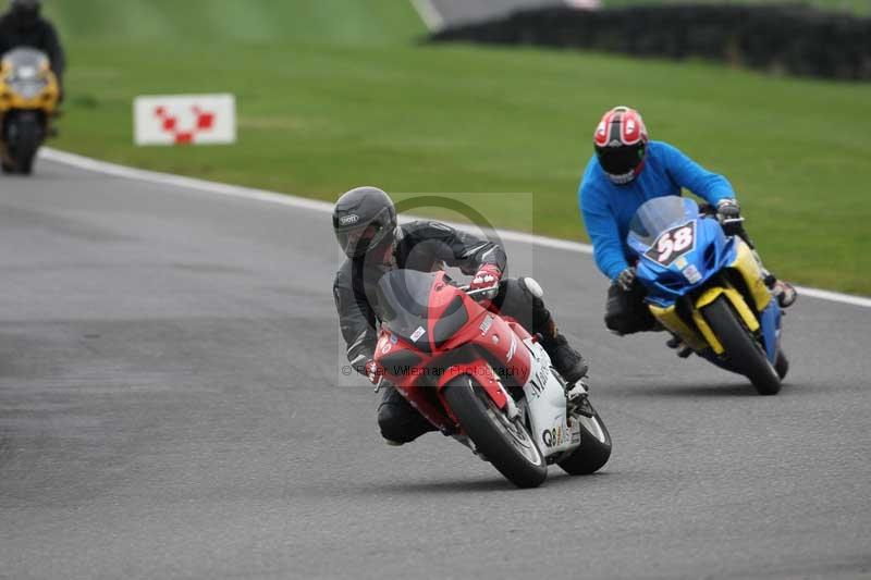 Motorcycle action photographs;Trackday digital images;cadwell;cadwell park photographs;event digital images;eventdigitalimages;motor racing louth lincolnshire;no limits trackdays;peter wileman photography;trackday;trackday photos
