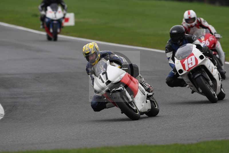 Motorcycle action photographs;Trackday digital images;cadwell;cadwell park photographs;event digital images;eventdigitalimages;motor racing louth lincolnshire;no limits trackdays;peter wileman photography;trackday;trackday photos