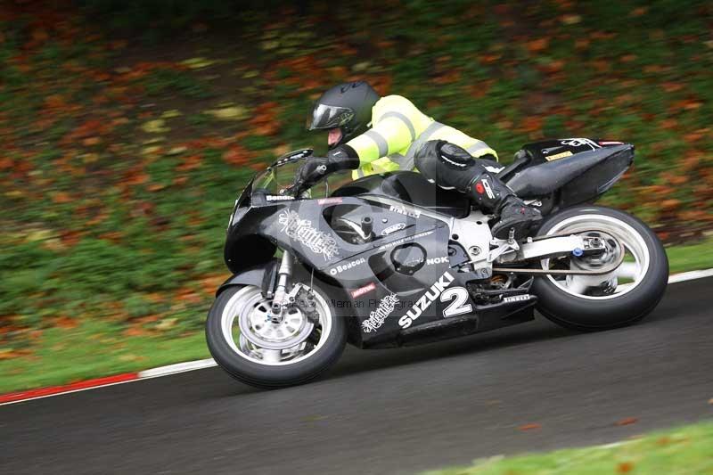 Motorcycle action photographs;Trackday digital images;cadwell;cadwell park photographs;event digital images;eventdigitalimages;motor racing louth lincolnshire;no limits trackdays;peter wileman photography;trackday;trackday photos