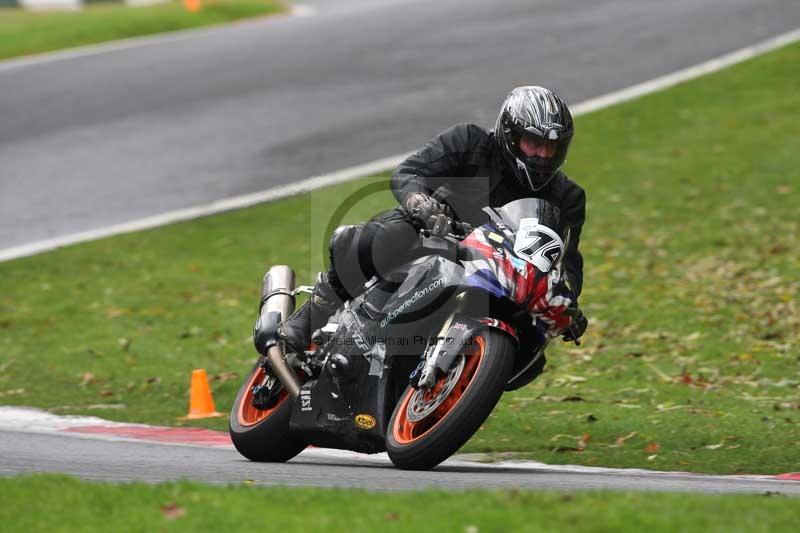 Motorcycle action photographs;Trackday digital images;cadwell;cadwell park photographs;event digital images;eventdigitalimages;motor racing louth lincolnshire;no limits trackdays;peter wileman photography;trackday;trackday photos