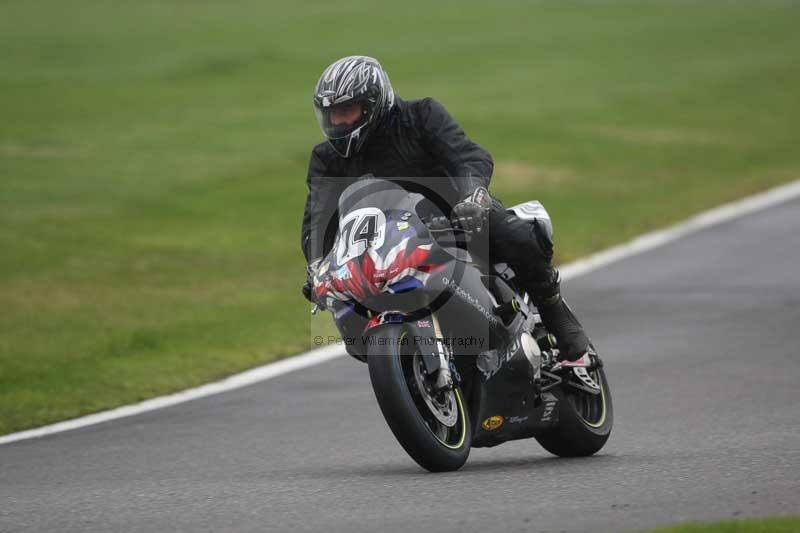 Motorcycle action photographs;Trackday digital images;cadwell;cadwell park photographs;event digital images;eventdigitalimages;motor racing louth lincolnshire;no limits trackdays;peter wileman photography;trackday;trackday photos