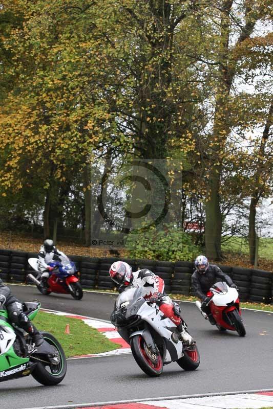 Motorcycle action photographs;Trackday digital images;cadwell;cadwell park photographs;event digital images;eventdigitalimages;motor racing louth lincolnshire;no limits trackdays;peter wileman photography;trackday;trackday photos
