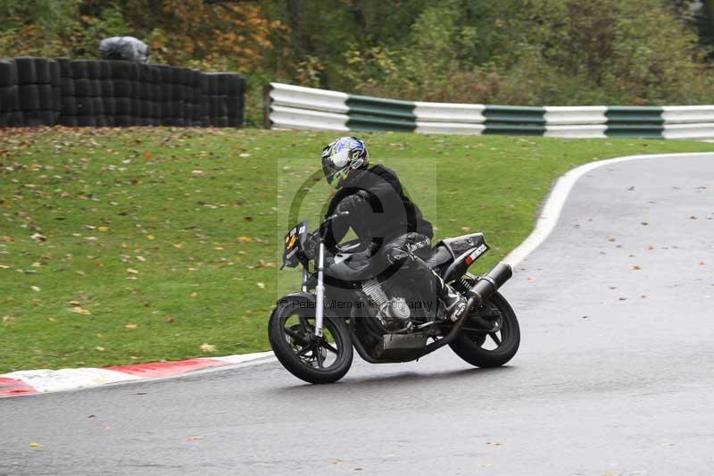 Motorcycle action photographs;Trackday digital images;cadwell;cadwell park photographs;event digital images;eventdigitalimages;motor racing louth lincolnshire;no limits trackdays;peter wileman photography;trackday;trackday photos