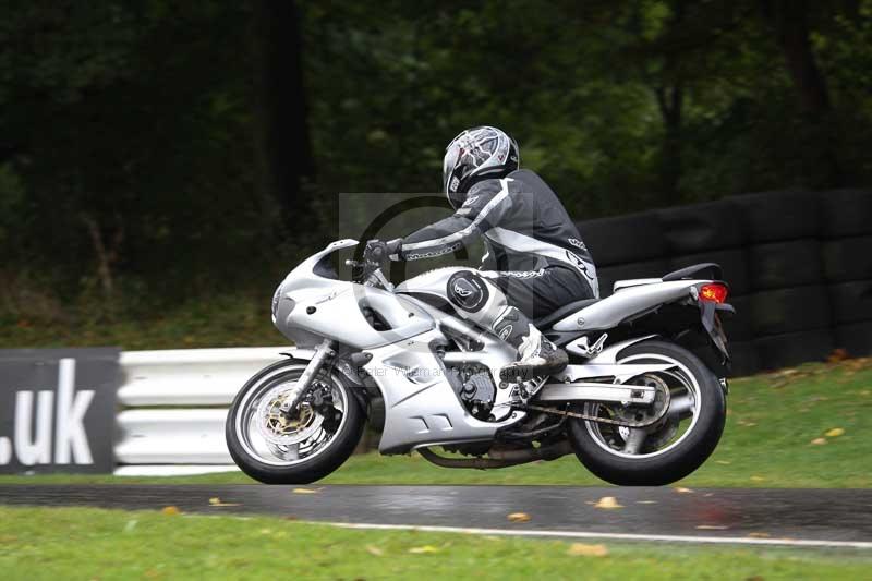 Motorcycle action photographs;Trackday digital images;cadwell;cadwell park photographs;event digital images;eventdigitalimages;motor racing louth lincolnshire;no limits trackdays;peter wileman photography;trackday;trackday photos