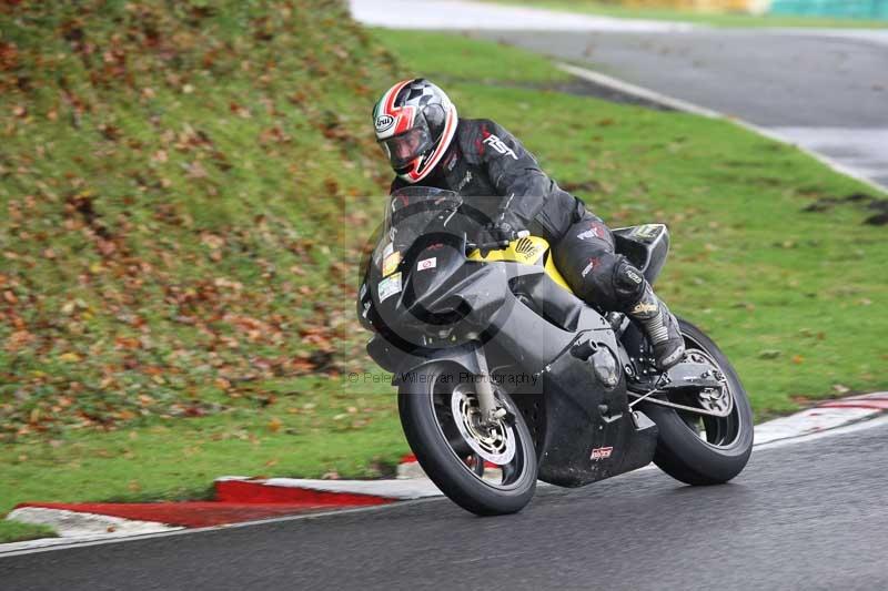 Motorcycle action photographs;Trackday digital images;cadwell;cadwell park photographs;event digital images;eventdigitalimages;motor racing louth lincolnshire;no limits trackdays;peter wileman photography;trackday;trackday photos