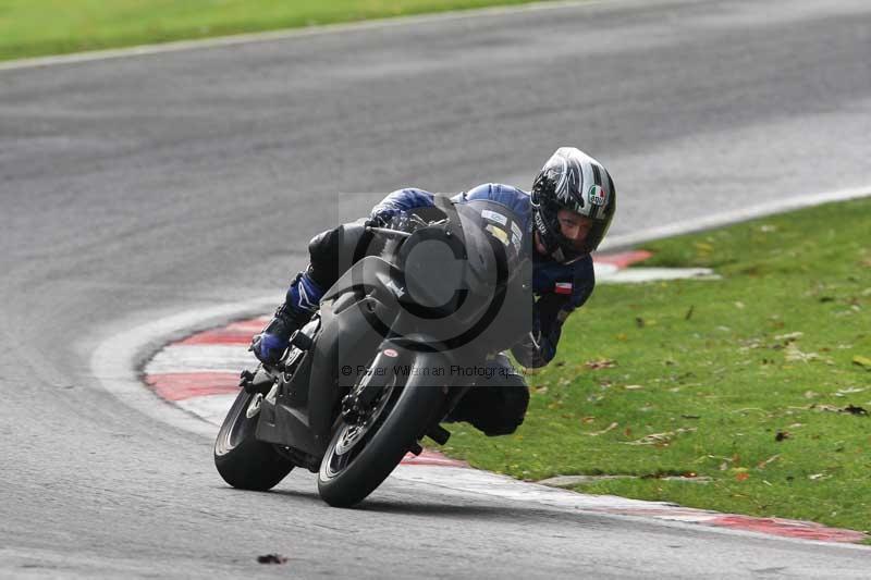 Motorcycle action photographs;Trackday digital images;cadwell;cadwell park photographs;event digital images;eventdigitalimages;motor racing louth lincolnshire;no limits trackdays;peter wileman photography;trackday;trackday photos