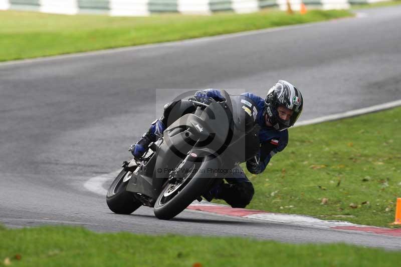 Motorcycle action photographs;Trackday digital images;cadwell;cadwell park photographs;event digital images;eventdigitalimages;motor racing louth lincolnshire;no limits trackdays;peter wileman photography;trackday;trackday photos