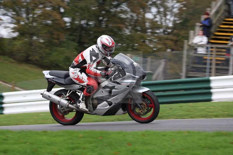 Motorcycle action photographs;Trackday digital images;cadwell;cadwell park photographs;event digital images;eventdigitalimages;motor racing louth lincolnshire;no limits trackdays;peter wileman photography;trackday;trackday photos