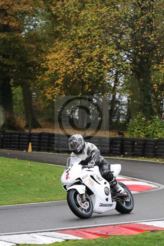 Motorcycle action photographs;Trackday digital images;cadwell;cadwell park photographs;event digital images;eventdigitalimages;motor racing louth lincolnshire;no limits trackdays;peter wileman photography;trackday;trackday photos