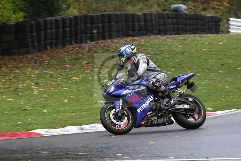 Motorcycle action photographs;Trackday digital images;cadwell;cadwell park photographs;event digital images;eventdigitalimages;motor racing louth lincolnshire;no limits trackdays;peter wileman photography;trackday;trackday photos