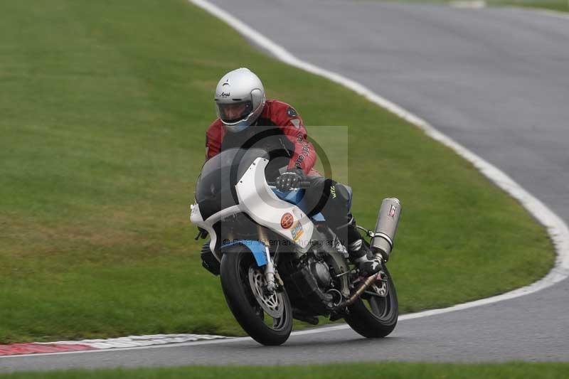 Motorcycle action photographs;Trackday digital images;cadwell;cadwell park photographs;event digital images;eventdigitalimages;motor racing louth lincolnshire;no limits trackdays;peter wileman photography;trackday;trackday photos