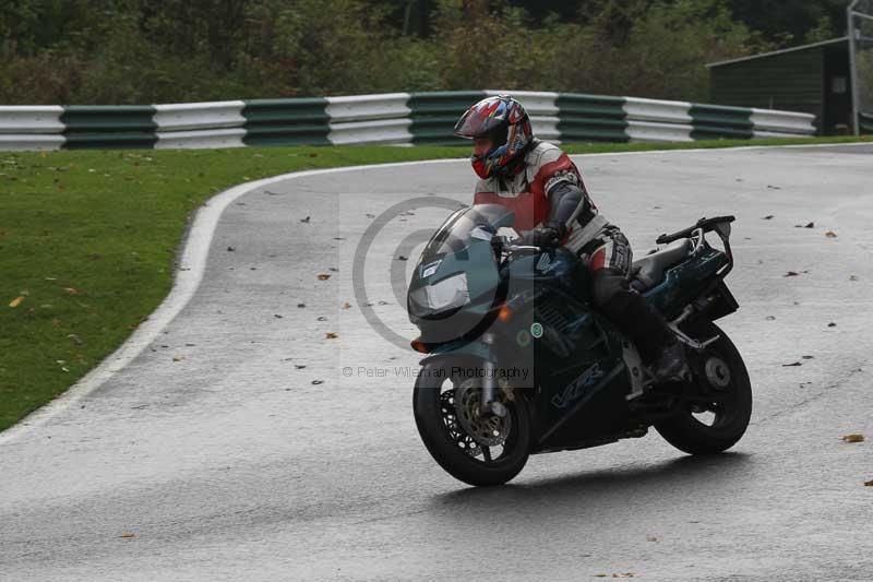 Motorcycle action photographs;Trackday digital images;cadwell;cadwell park photographs;event digital images;eventdigitalimages;motor racing louth lincolnshire;no limits trackdays;peter wileman photography;trackday;trackday photos
