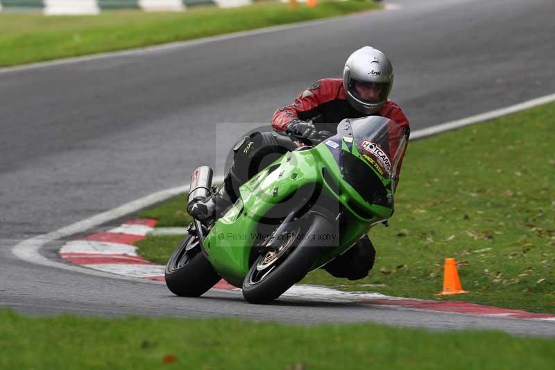 Motorcycle action photographs;Trackday digital images;cadwell;cadwell park photographs;event digital images;eventdigitalimages;motor racing louth lincolnshire;no limits trackdays;peter wileman photography;trackday;trackday photos