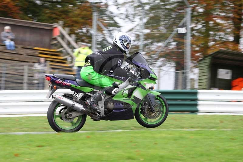 Motorcycle action photographs;Trackday digital images;cadwell;cadwell park photographs;event digital images;eventdigitalimages;motor racing louth lincolnshire;no limits trackdays;peter wileman photography;trackday;trackday photos