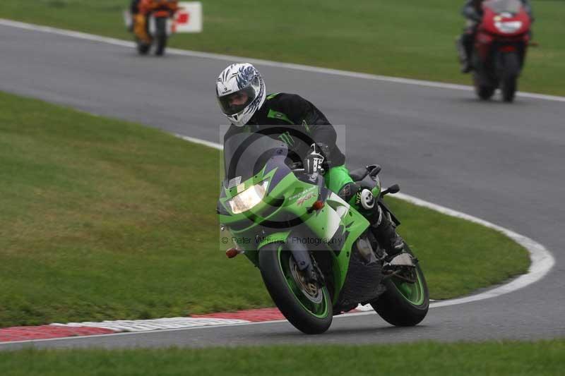 Motorcycle action photographs;Trackday digital images;cadwell;cadwell park photographs;event digital images;eventdigitalimages;motor racing louth lincolnshire;no limits trackdays;peter wileman photography;trackday;trackday photos
