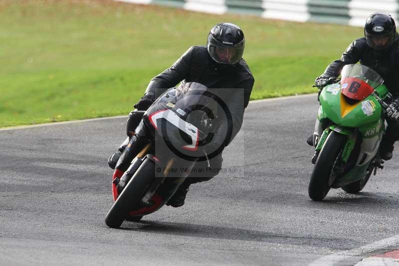 Motorcycle action photographs;Trackday digital images;cadwell;cadwell park photographs;event digital images;eventdigitalimages;motor racing louth lincolnshire;no limits trackdays;peter wileman photography;trackday;trackday photos