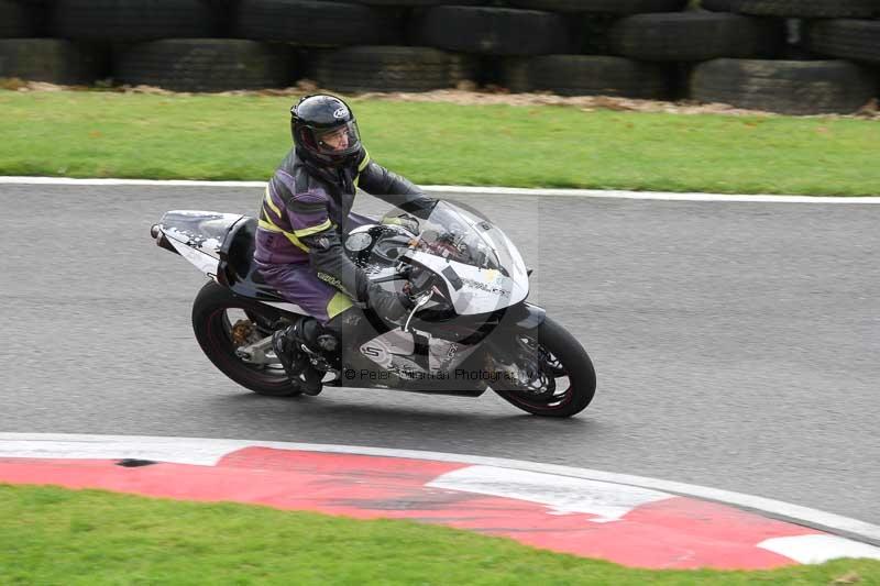 Motorcycle action photographs;Trackday digital images;cadwell;cadwell park photographs;event digital images;eventdigitalimages;motor racing louth lincolnshire;no limits trackdays;peter wileman photography;trackday;trackday photos