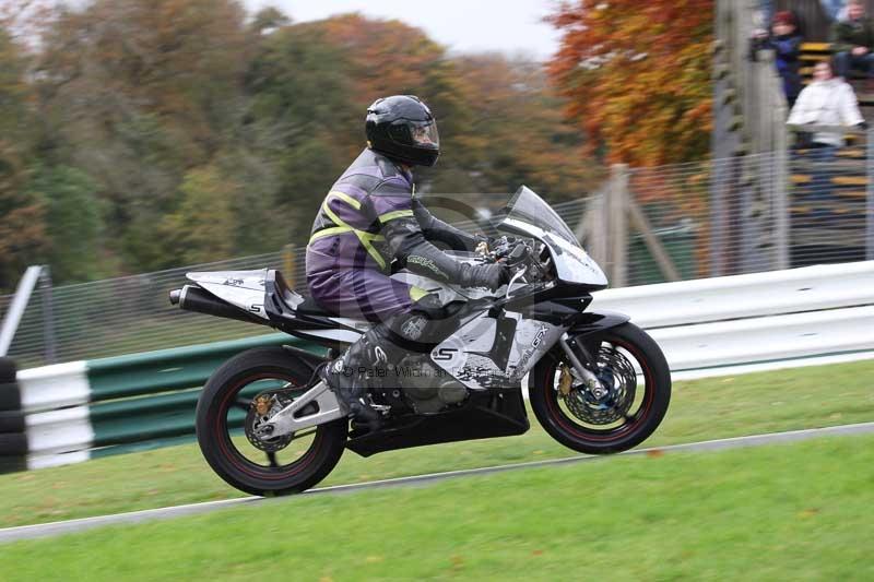 Motorcycle action photographs;Trackday digital images;cadwell;cadwell park photographs;event digital images;eventdigitalimages;motor racing louth lincolnshire;no limits trackdays;peter wileman photography;trackday;trackday photos